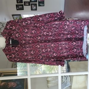 Dress size medium by Haoduoy. Ties at neck fully lined.